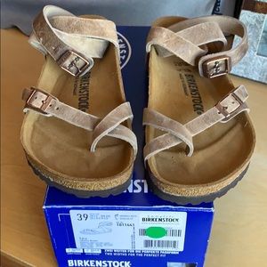 BNIB Birkenstock Yara Tobacco 39R